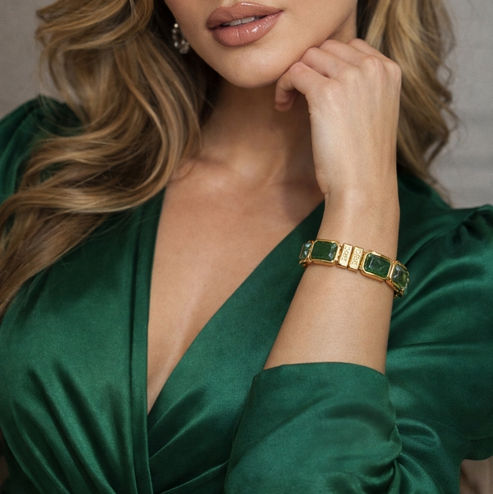 Plunder Green Druzy Magnetic Bracelet Gold Tone 9” In‎ Box